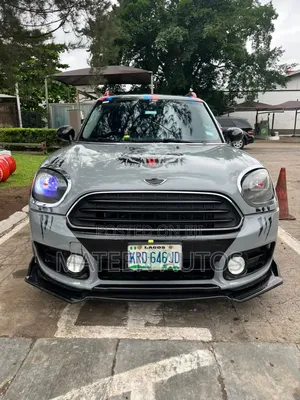 Mini Cooper 2018 Gray