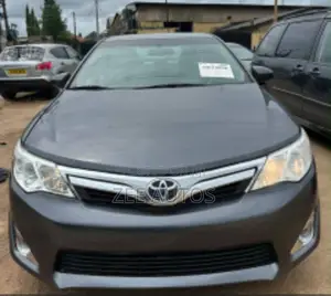 Toyota Camry 2012 Gray