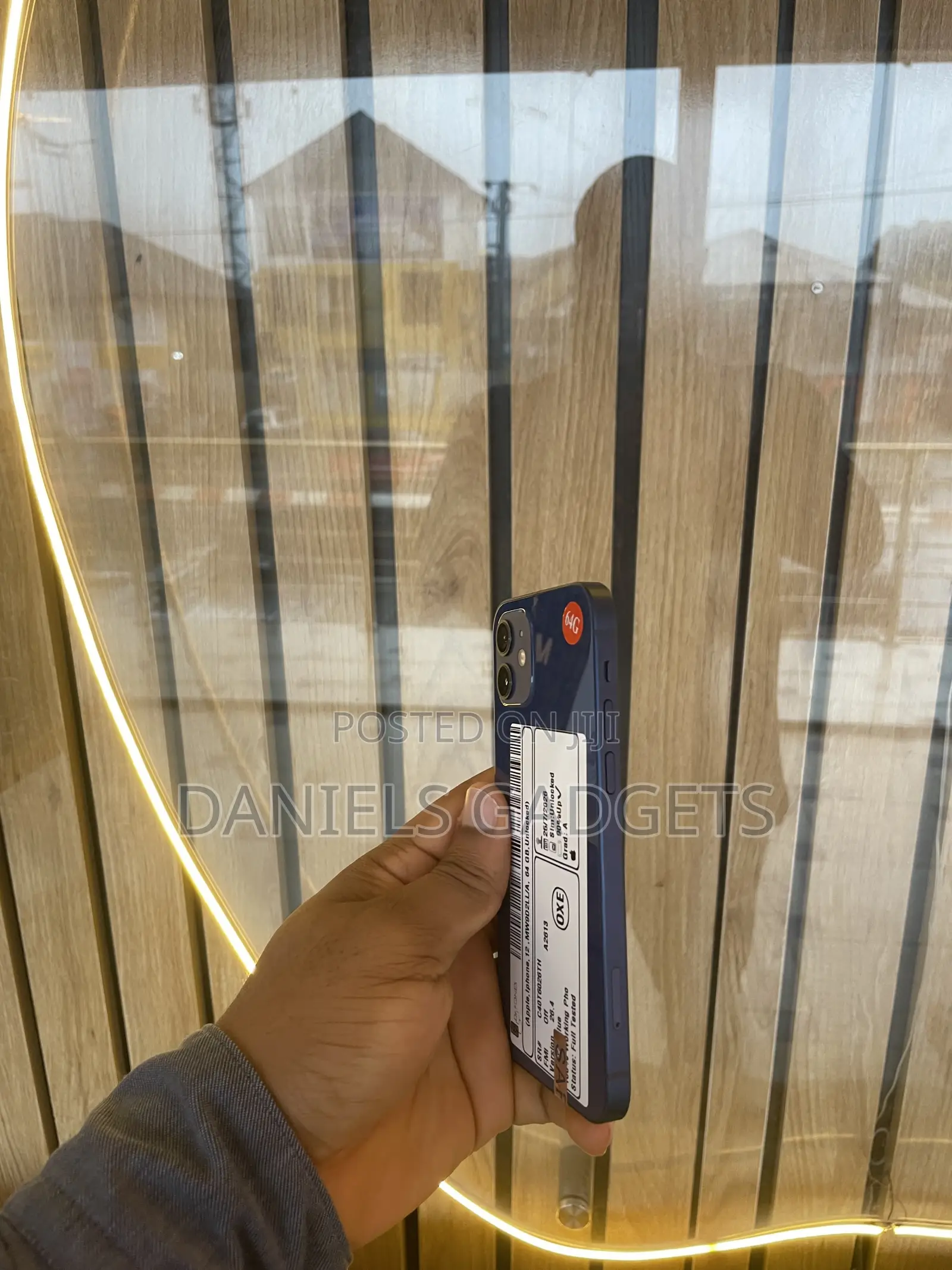 Apple iPhone 12 64 GB Blue