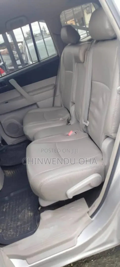 Toyota Highlander 2012 Silver