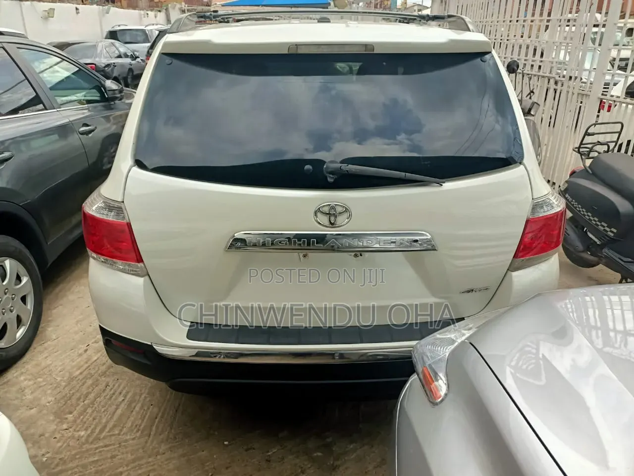 Toyota Highlander 2012 Silver