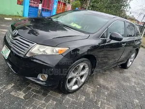 Toyota Venza XLE 2011 Black