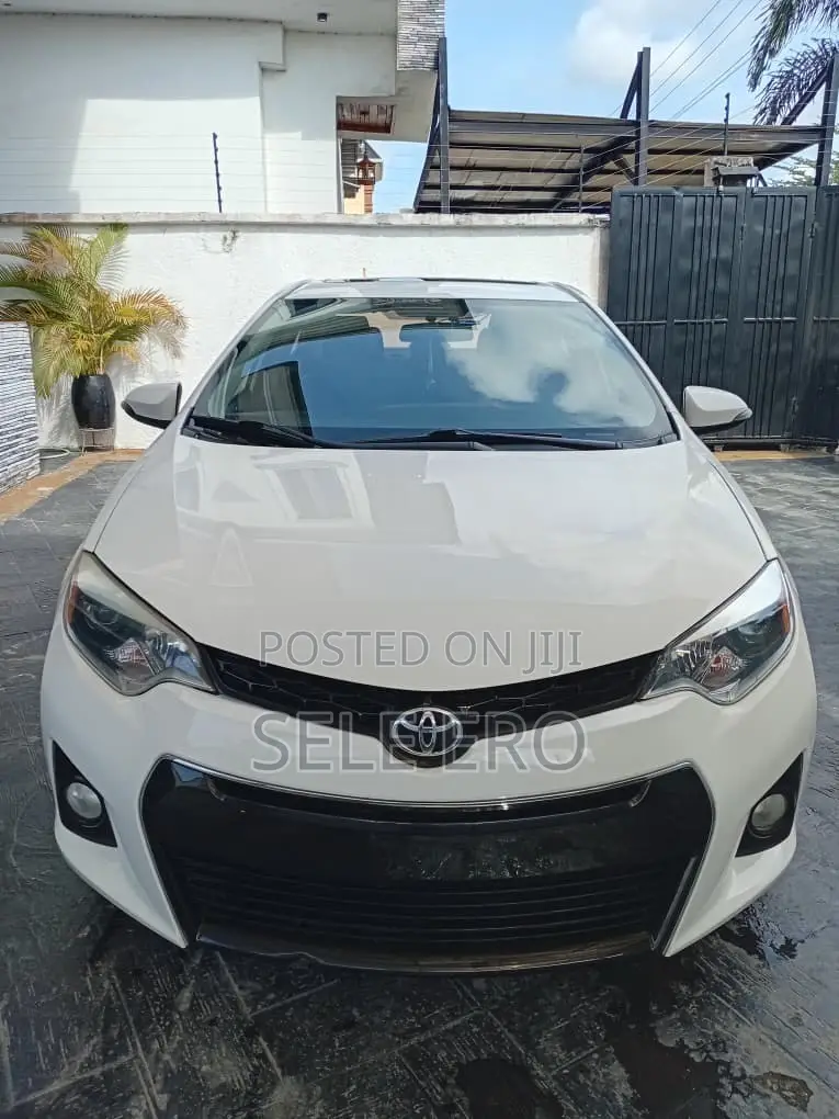 Toyota Corolla 2016 White