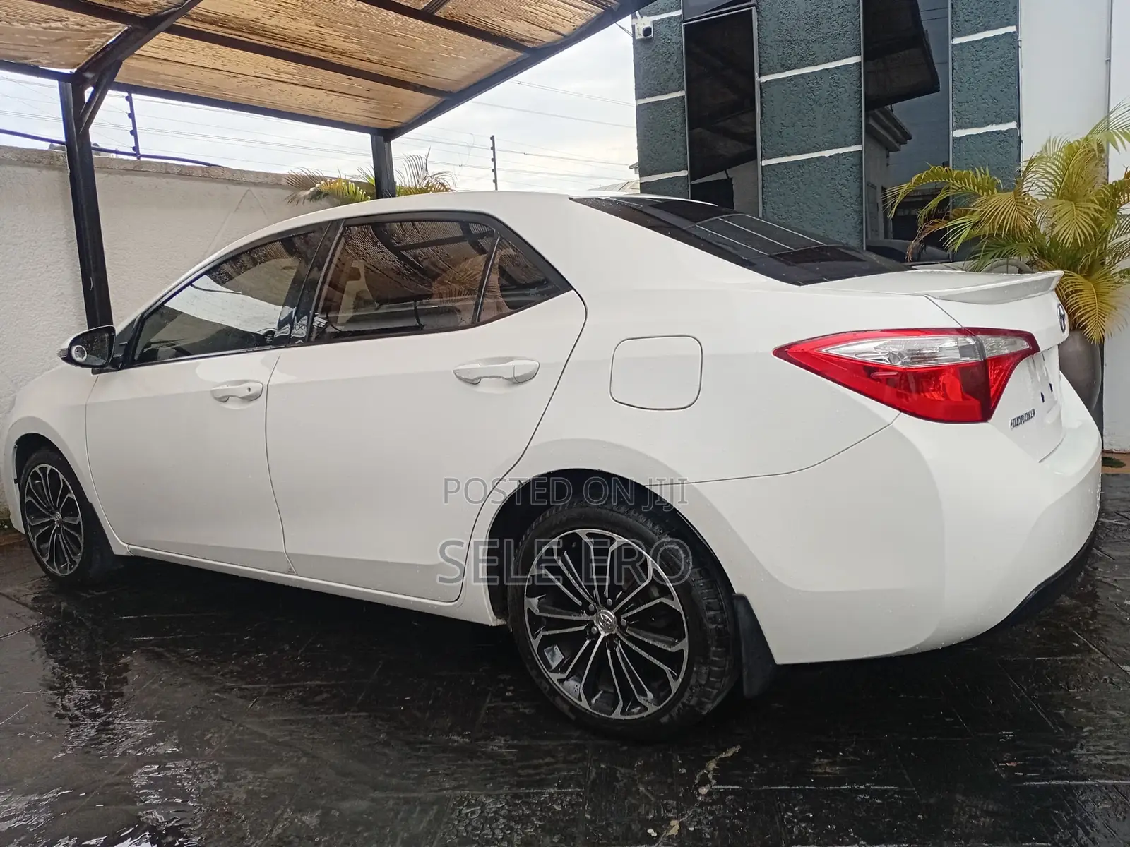 Toyota Corolla 2016 White