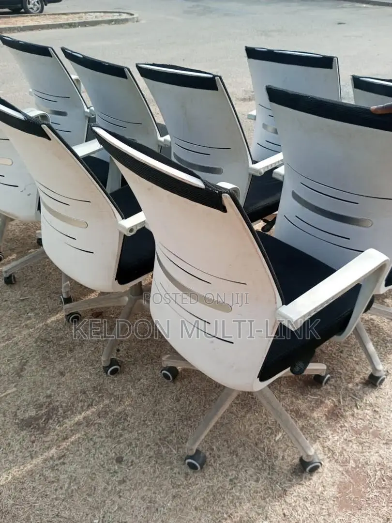 Swivel Chair for Offices ,Workstations and Receptions