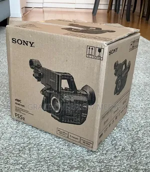 Sony FS5 II (Pxw-Fs5m2) 4k Xdcam-18-105 Lens