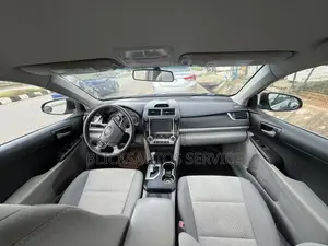 Toyota Camry LE 4dr Sedan (2.5L 4cyl 6A) 2015 Gray