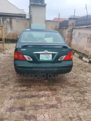 Toyota Avalon XL 2004 Green