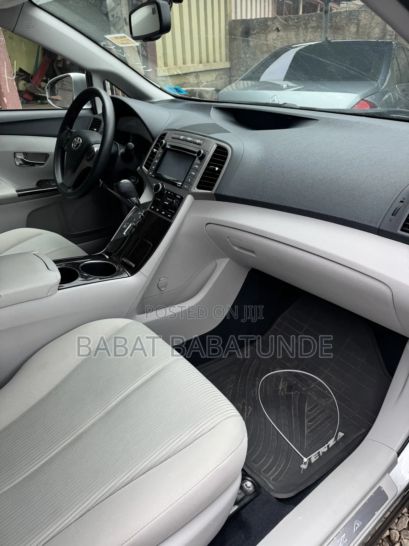 Toyota Venza 2015 Silver