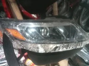 Kia Sorento 2014 Headlight Replacement Right