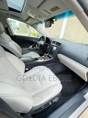 Lexus IS 2012 Silver