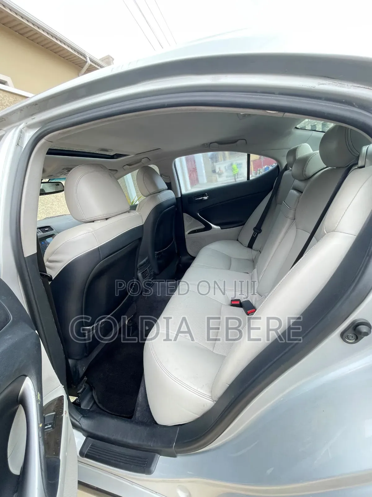 Lexus IS 2012 Silver
