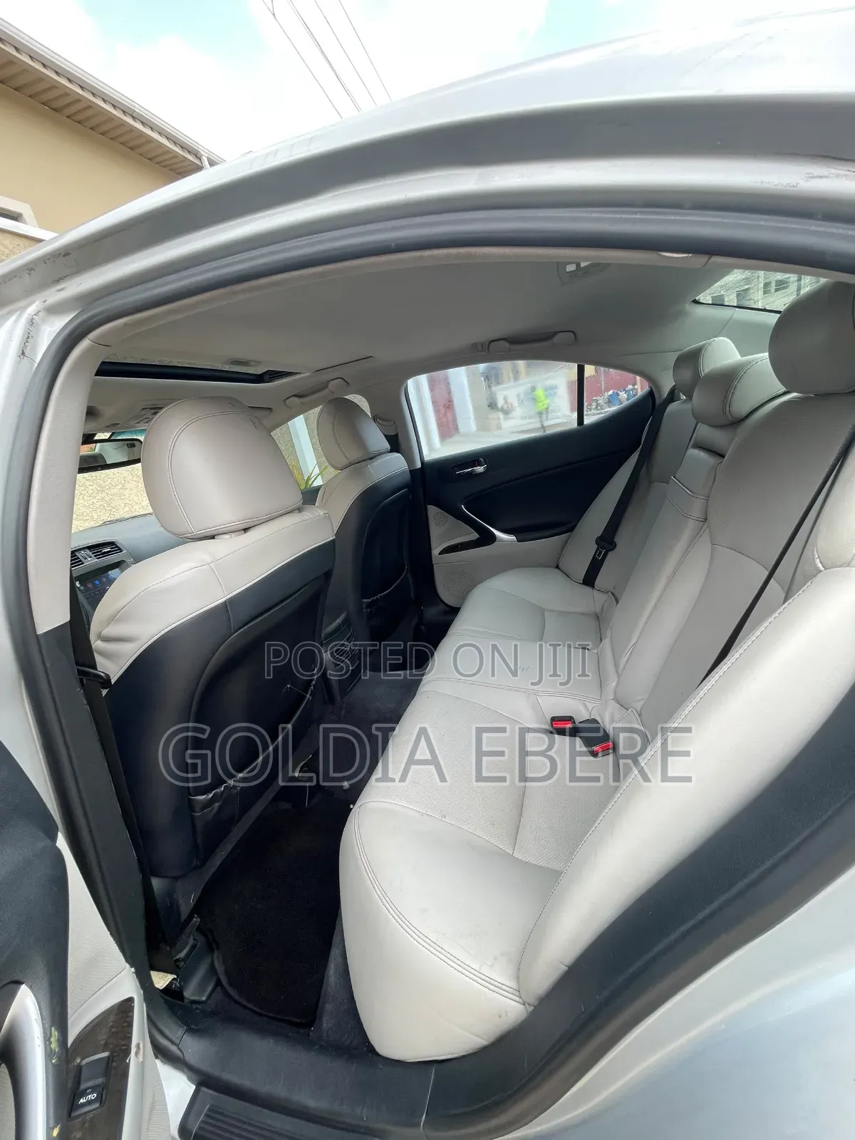 Lexus IS 2012 Silver