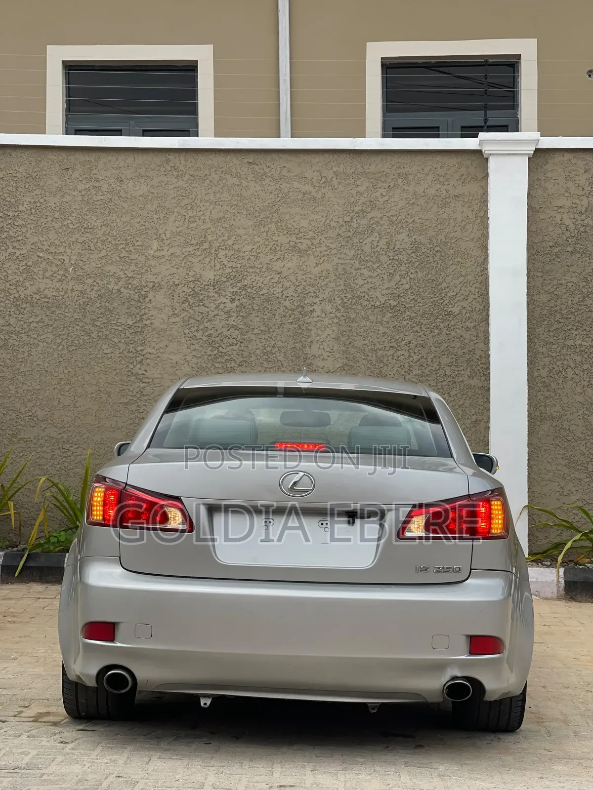 Lexus IS 2012 Silver