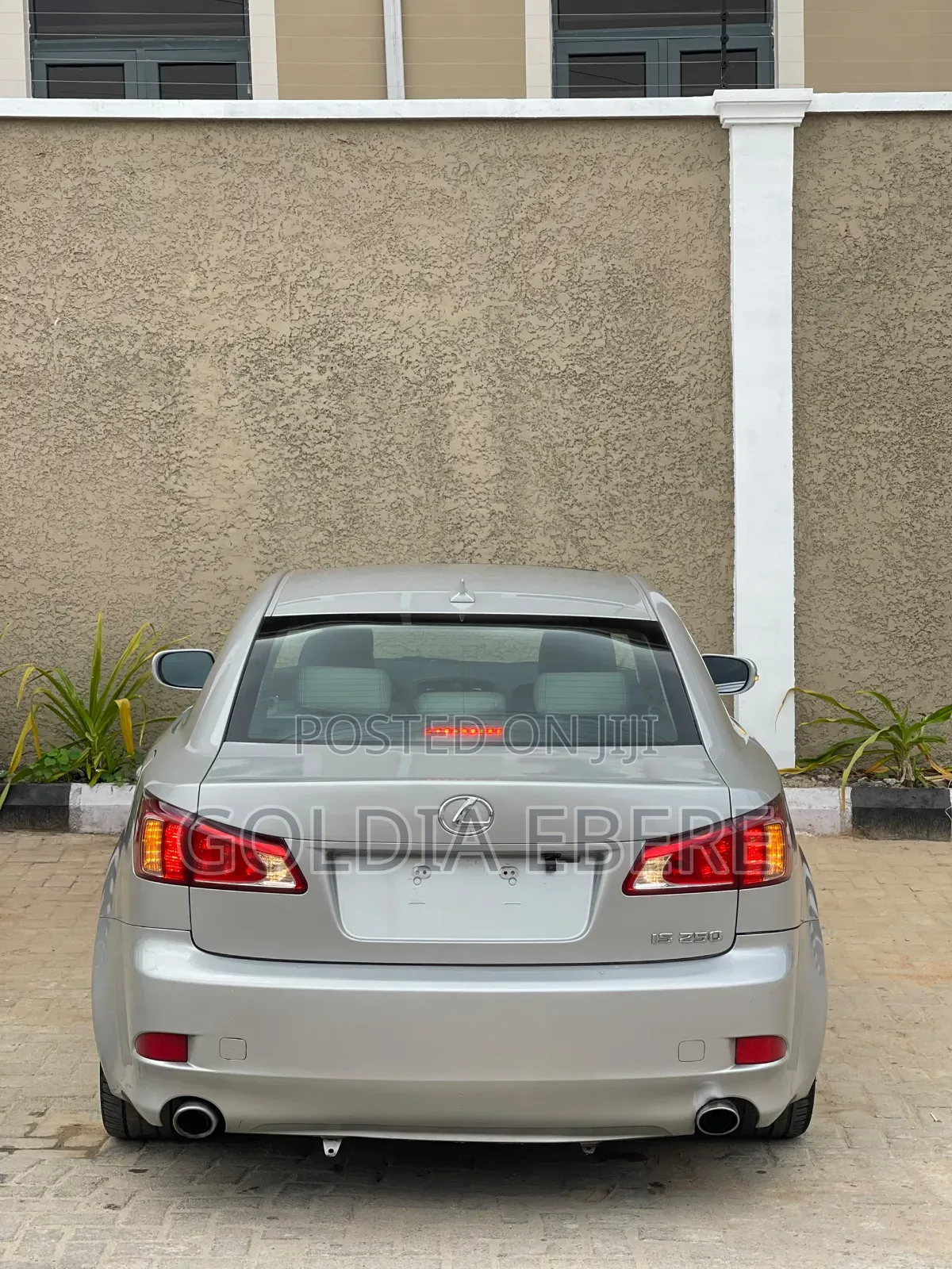 Lexus IS 2012 Silver