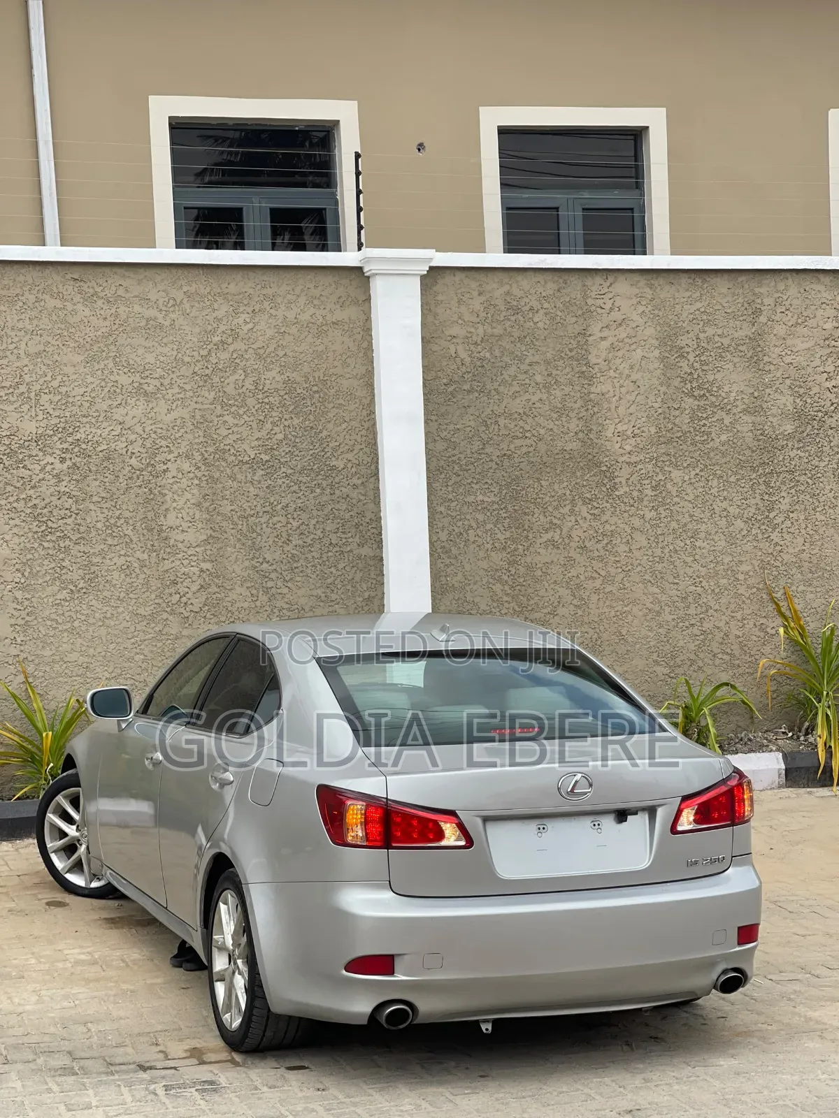 Lexus IS 2012 Silver