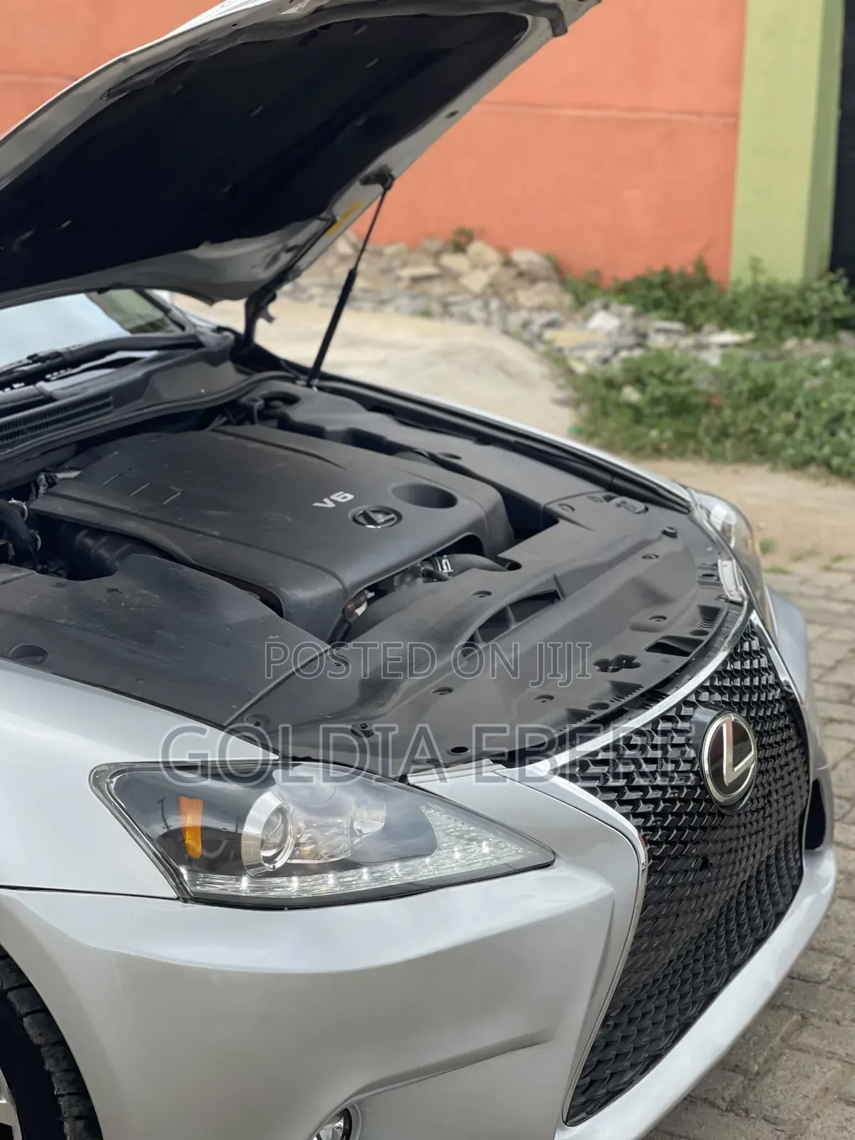 Lexus IS 2012 Silver