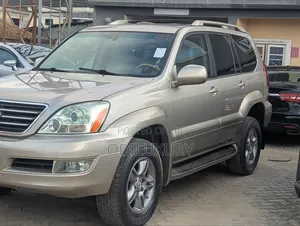 Lexus GX 470 2004 Gold