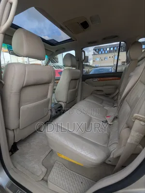 Lexus GX 470 2004 Gold