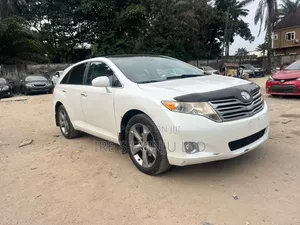 Toyota Venza 2010 White