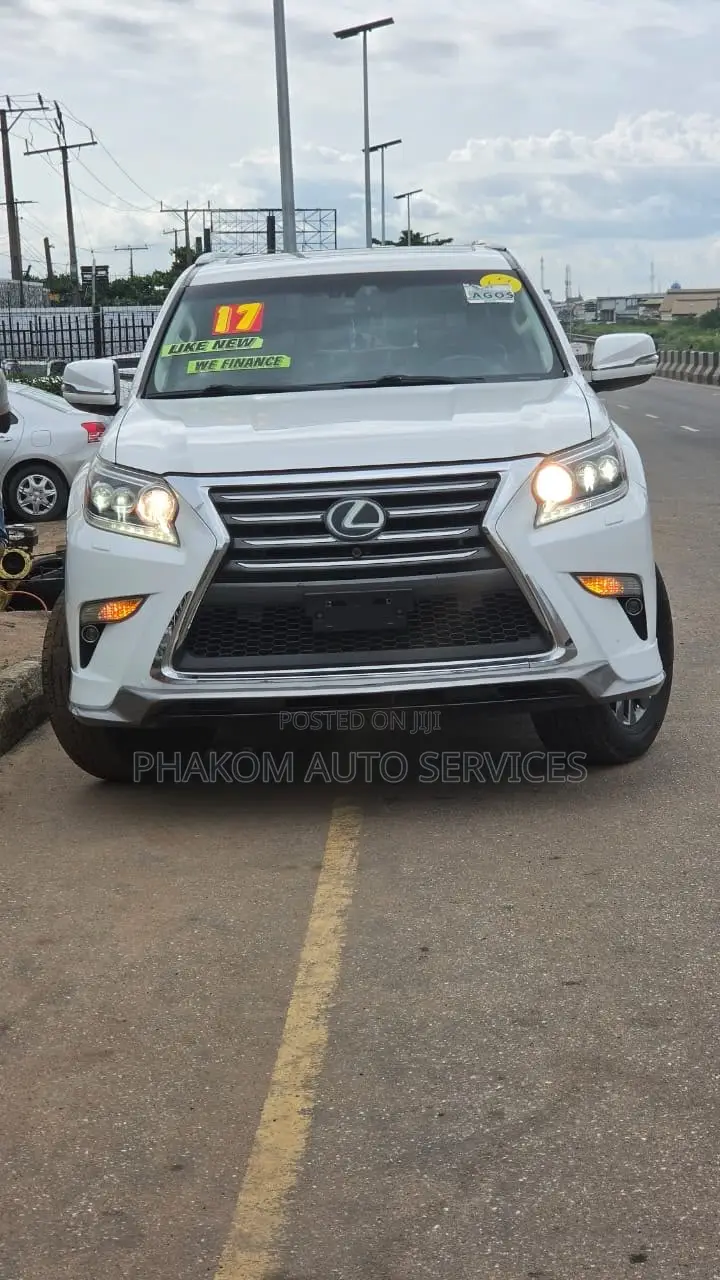 Lexus GX 460 Base 2017 White