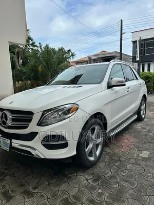 Mercedes-Benz GLE-Class GLE 350d 4MATIC 2016 White