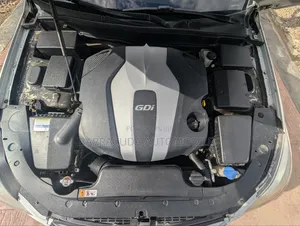 Hyundai Genesis 3.8 2012 White