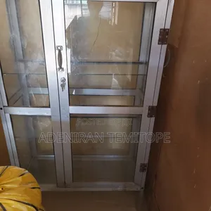 Aluminum Glass Stand
