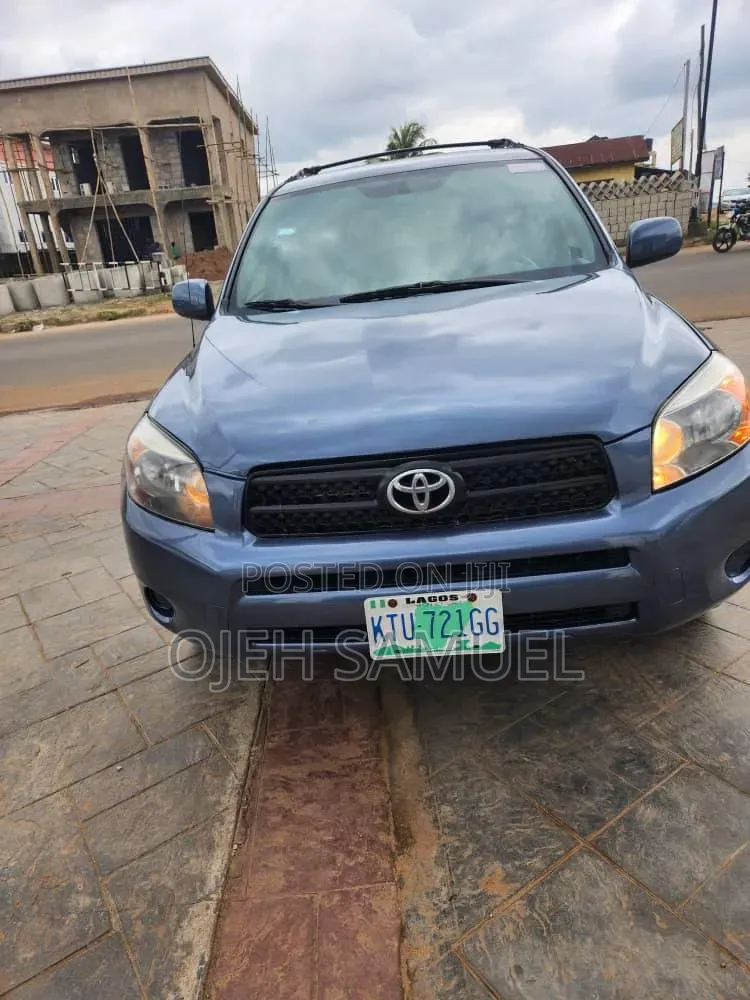 Toyota RAV4 2008 Blue