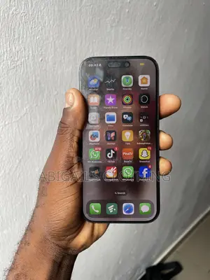 Apple iPhone 16 Pro 128 GB Black