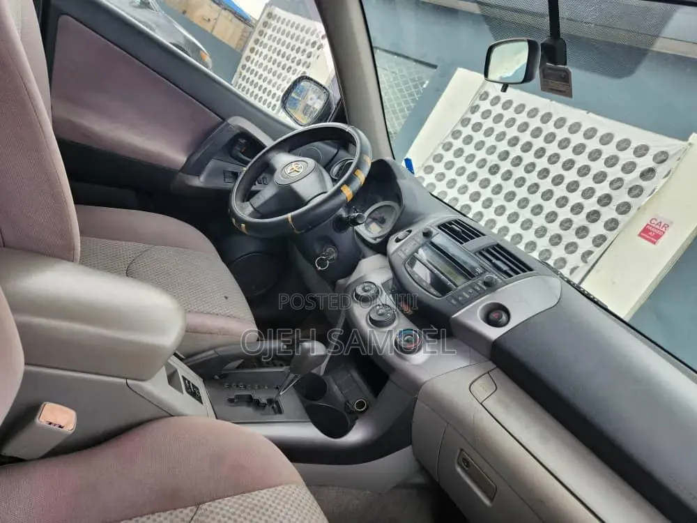 Toyota RAV4 2008 Blue