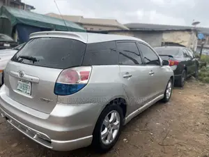 Toyota Matrix 2005 Silver