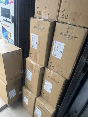 New Desktop Computer HP ProOne 600 8GB Intel Core i3 HDD 1T