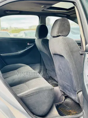 Toyota Corolla 2005 Silver