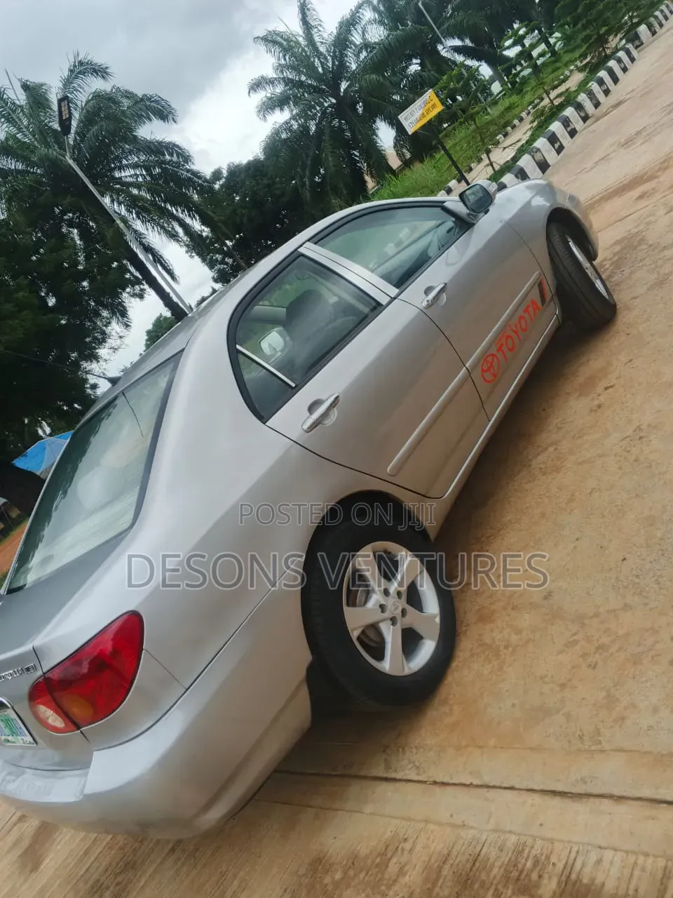 Toyota Corolla 2004 Silver