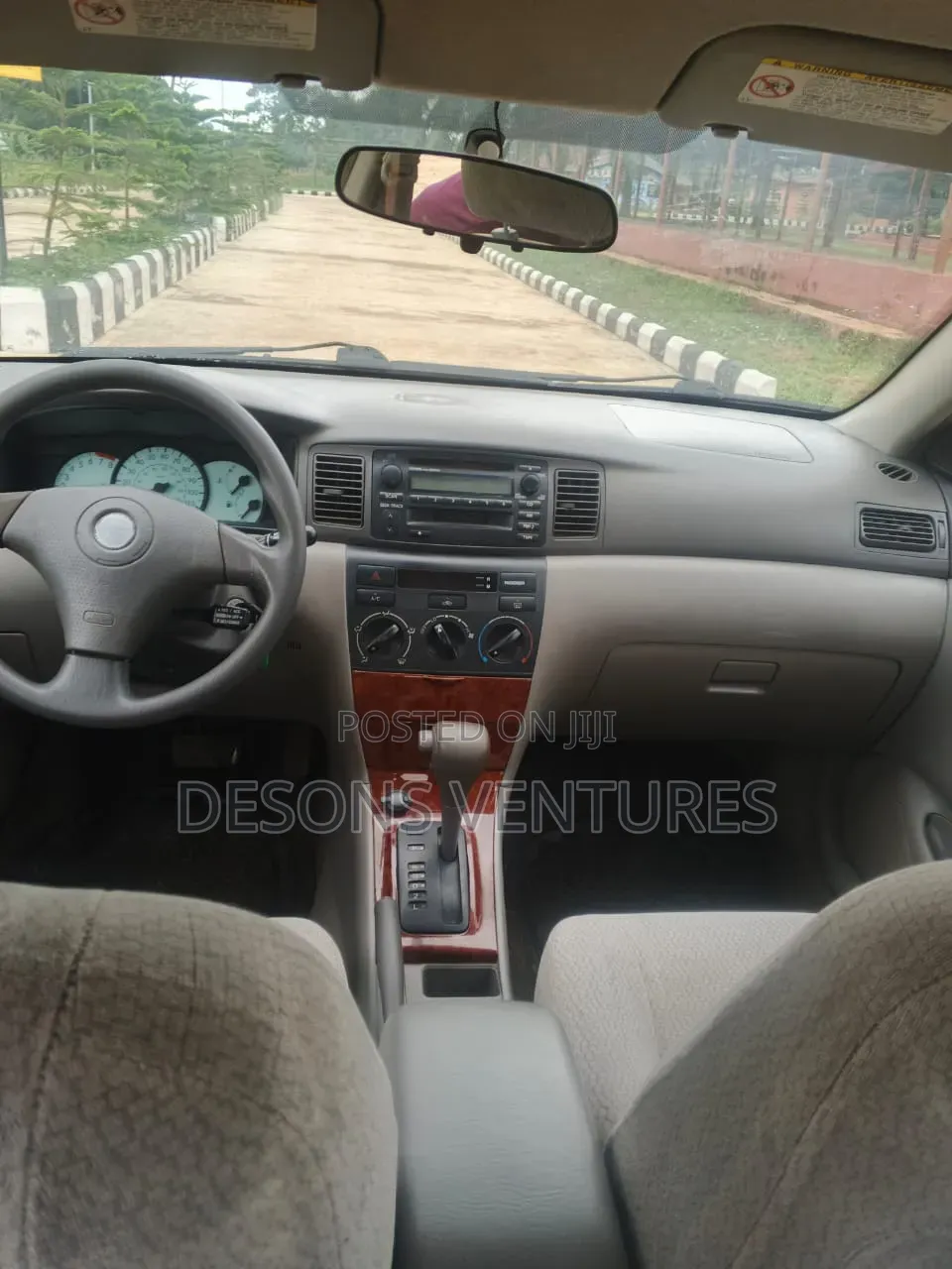 Toyota Corolla 2004 Silver