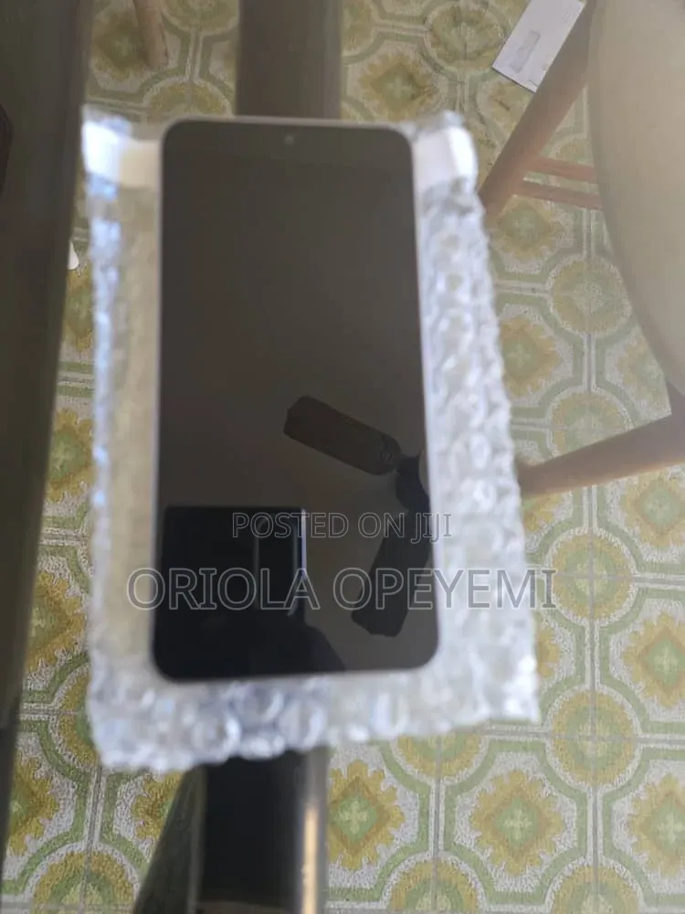 New Samsung Galaxy S25 128 GB Gray