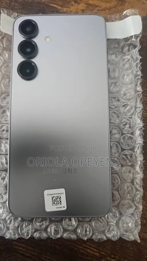 New Samsung Galaxy S25 128 GB Gray