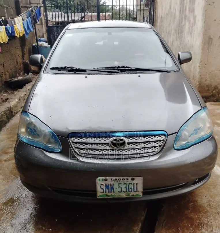 Toyota Corolla 2006 Gray