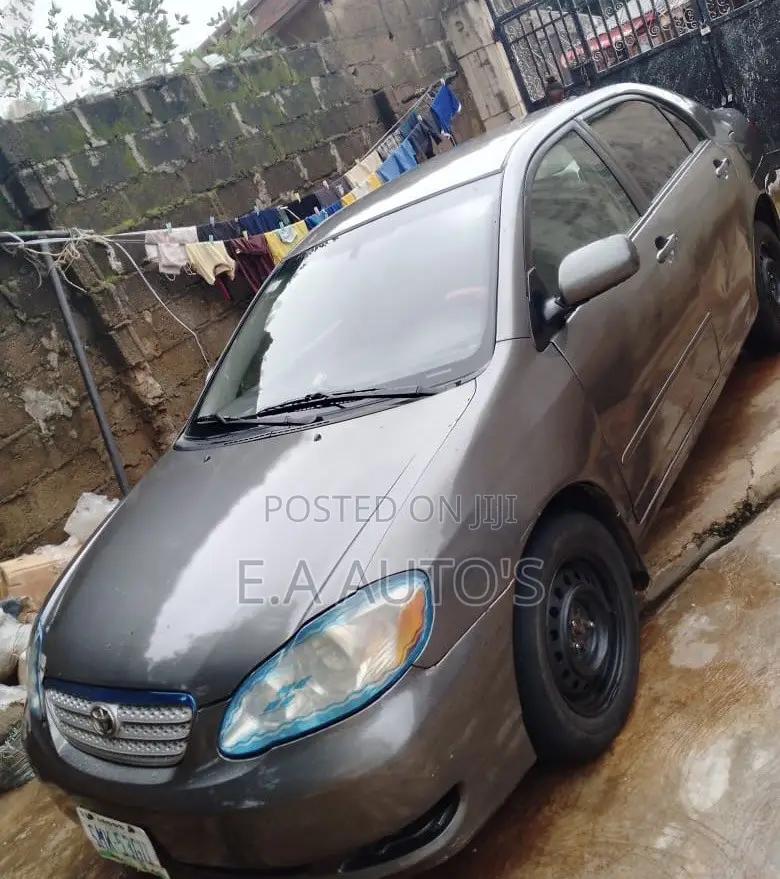 Toyota Corolla 2006 Gray