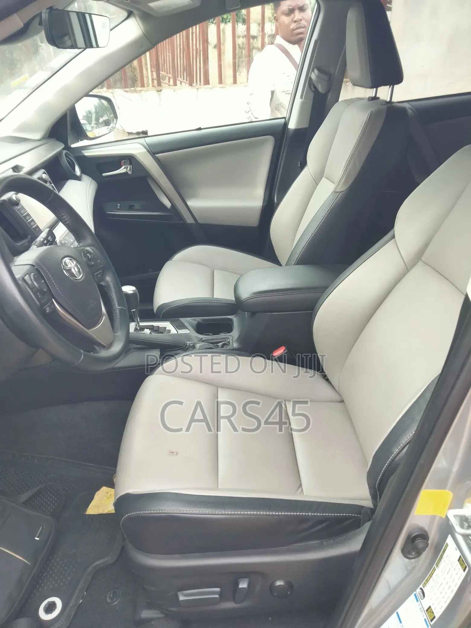 Toyota RAV4 2016 Silver