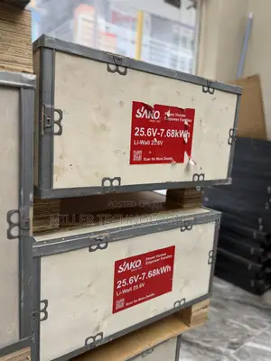 SAKO 7.6kWh 24V Wall-Mounted Lithium Battery