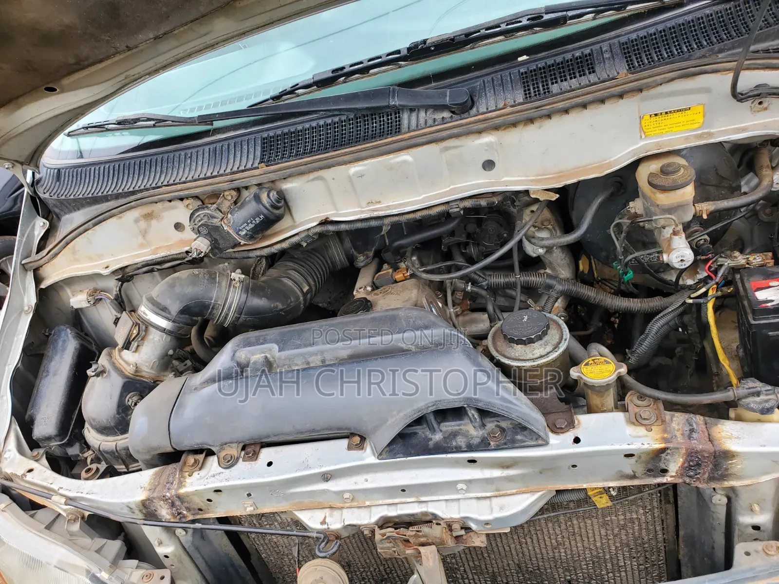 Toyota HiAce 2010