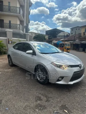 Toyota Corolla 2016 Silver