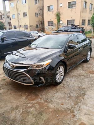 Toyota Avalon XLE FWDSedan (3.6L 6cyl 6A) 2016 Black