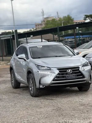 Lexus NX 2015 Silver
