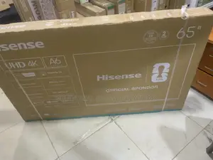 Hisense 65" TV – Immersive Sports Movie Viewing