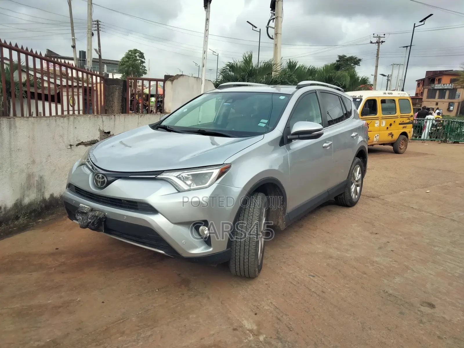 Toyota RAV4 2016 Silver