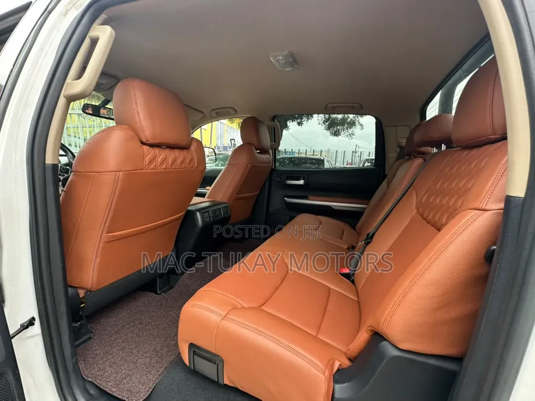 Toyota Tundra 2014 White