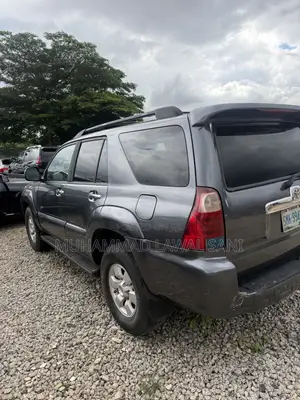 Toyota 4-Runner 2008 Gray